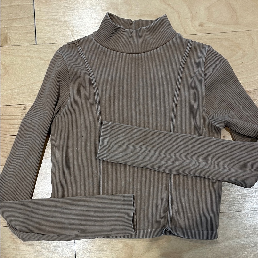 Ribbed Brown Crop Top